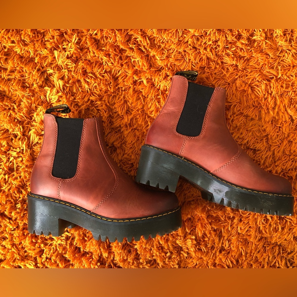 NWOB Dr. Marten Rometty Boots in Brick size 7/8